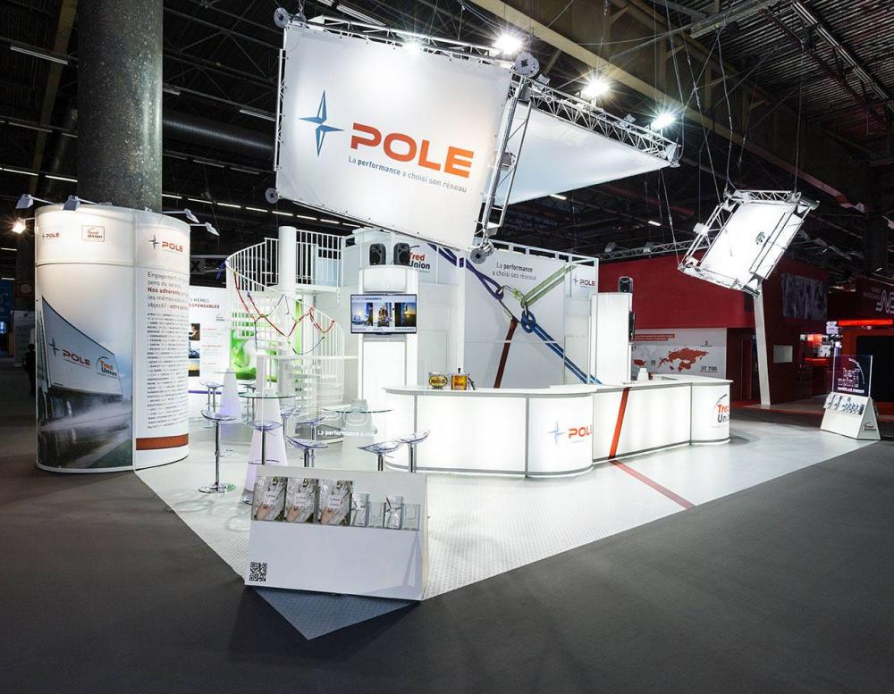 stand-a-etage-pole